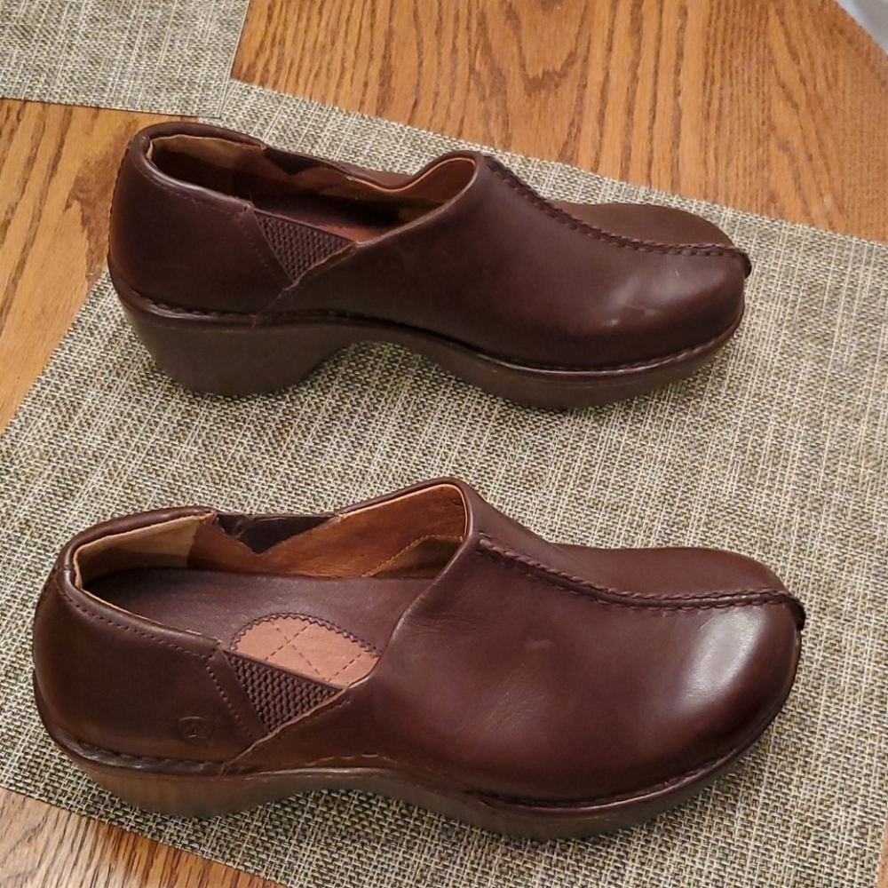 Clogs